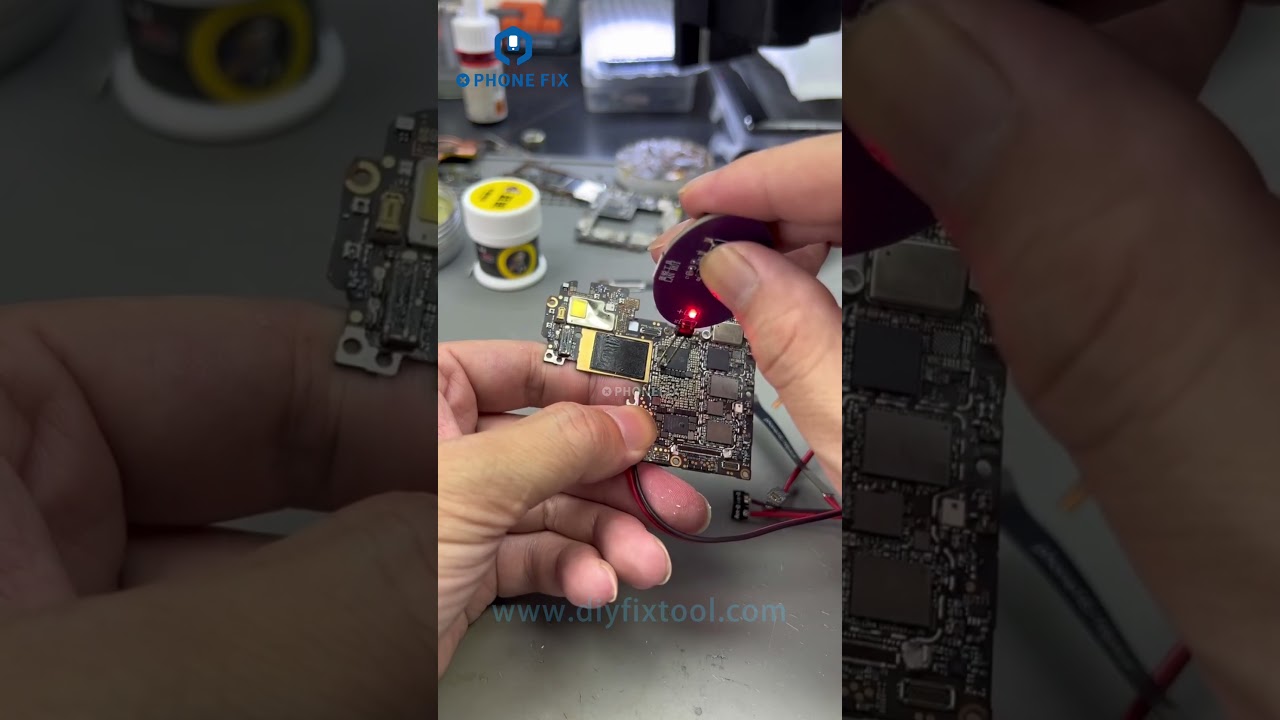 Tester indukcyjności LANRUI K7 szybko diagnozuje i rozwiązuje problemy z cewką indukcyjną PCB telefonu kom&oacute;rkowego