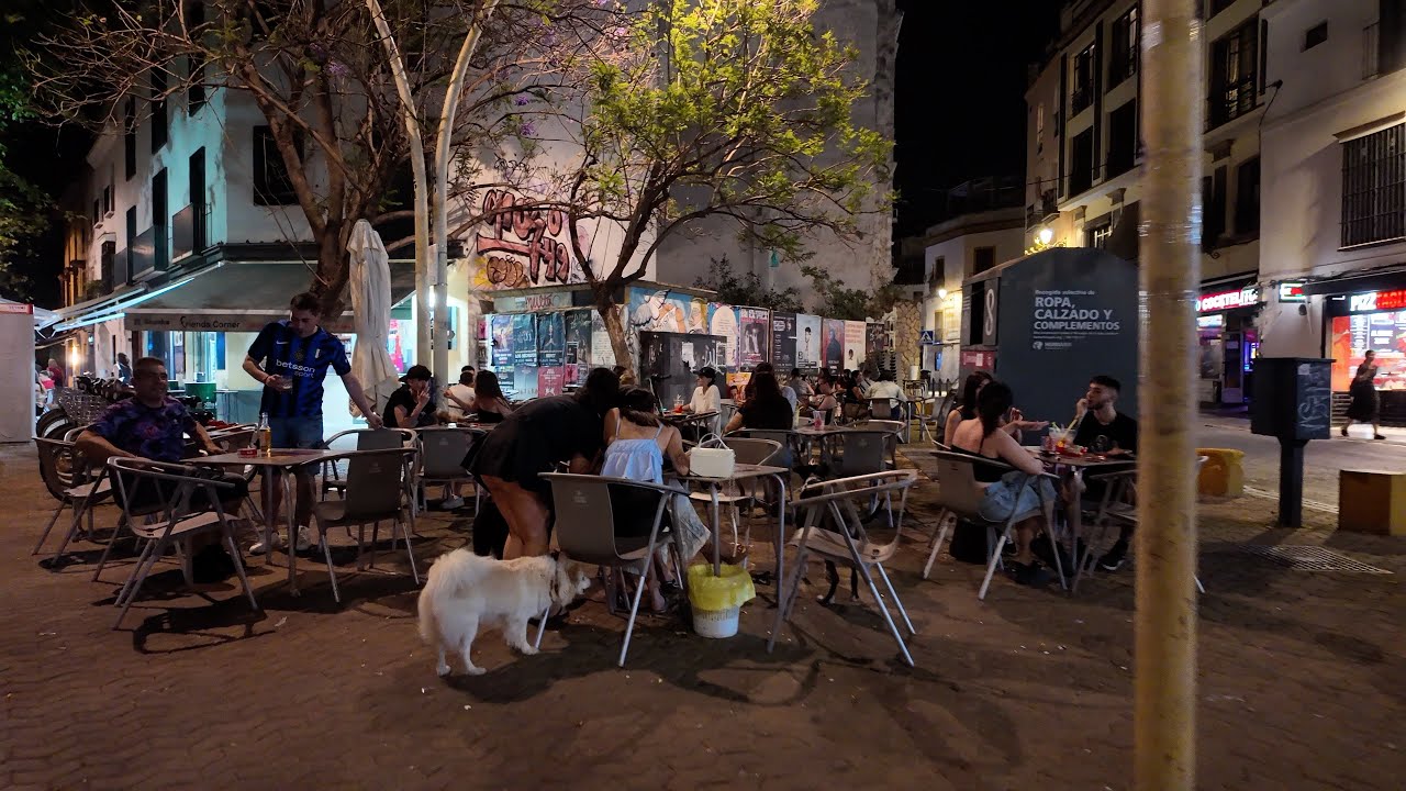 Seville Spain: Better than Madrid? 🇪🇸 Walking Tour At Night [4K]