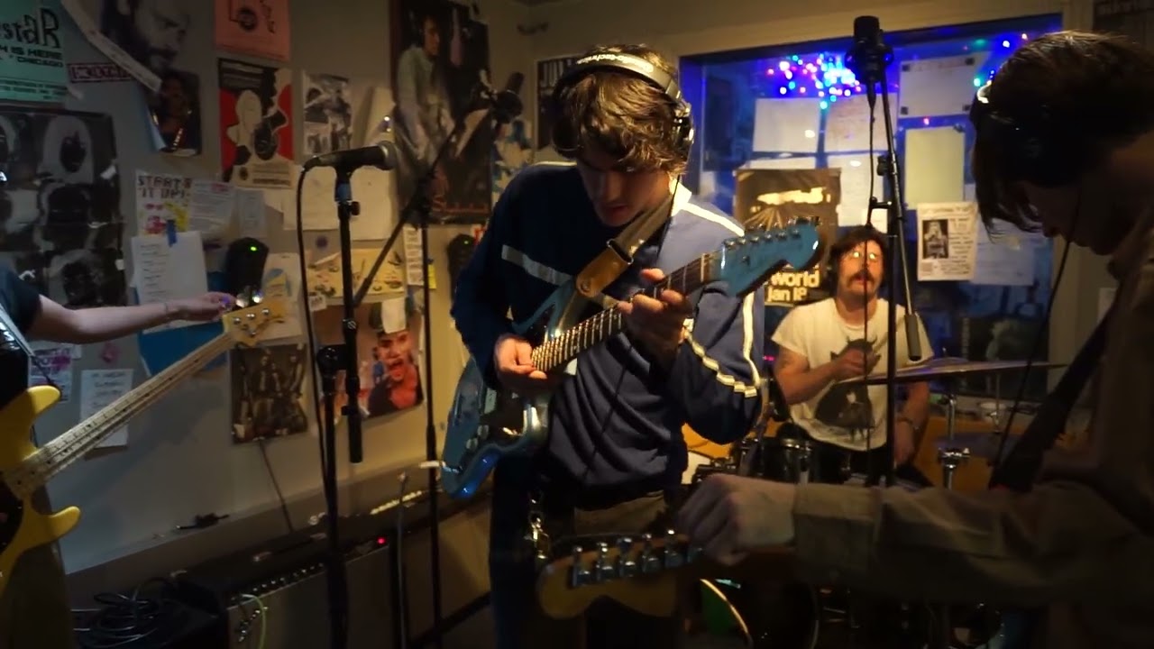 BLOODSPORTS | ALIVE IN THE BASEMENT | WNYU