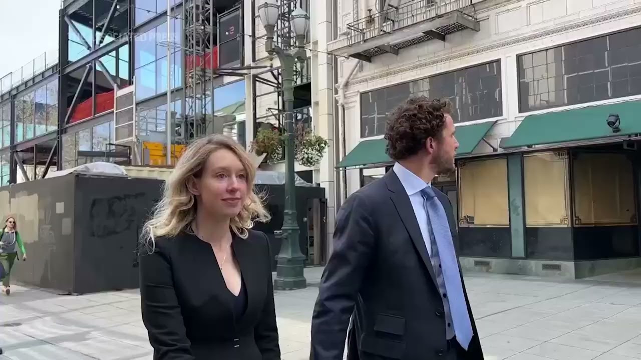 Elizabeth Holmes in final bid to avoid prison