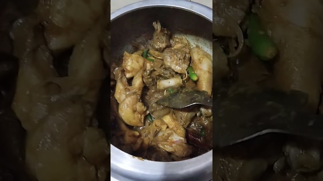 আলু মুরগির ঝোল রান্না। বাঙালির খুব জনপ্রিয় একটি ঘরোয়া পদ। #viral #video #cooking #youtube 