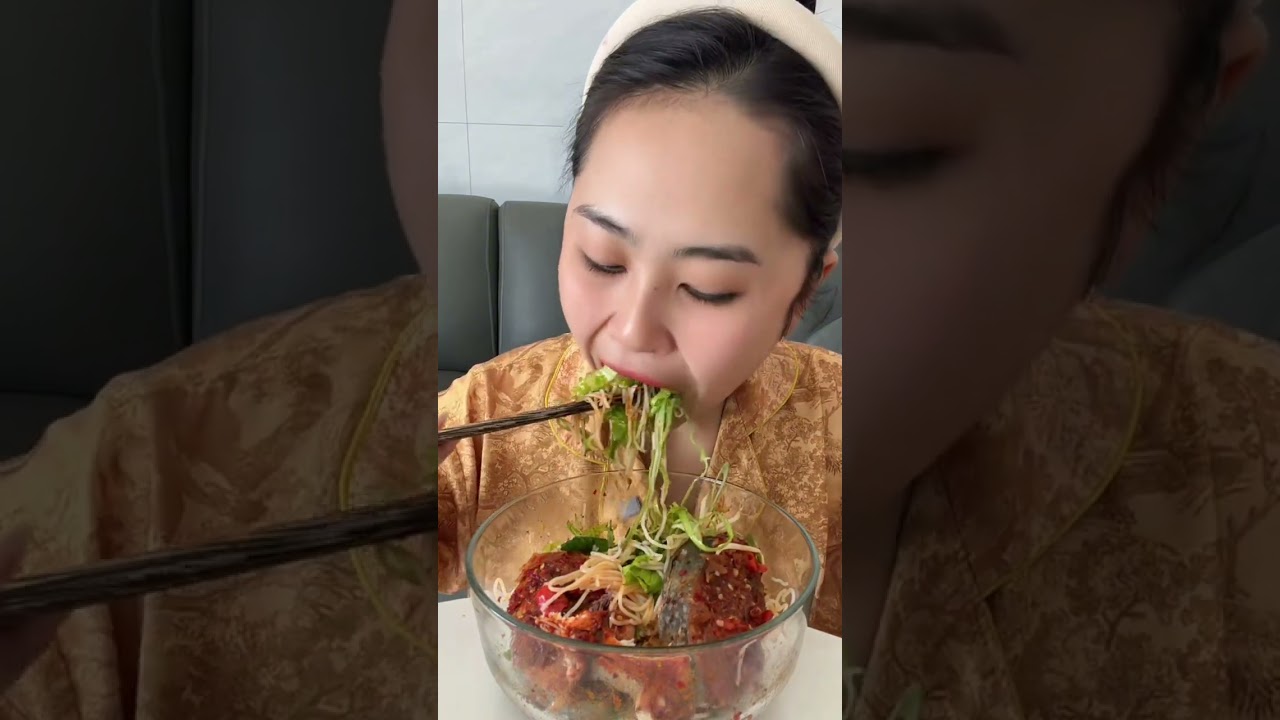 Bún ớt kho cá ngừ siu cay quá là ngon #dungthichan #food #mukbang 