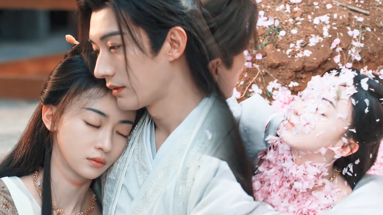 【бесплатно】💗После смерти Золушки принц-дьявол сошел с ума и выкопал ей могилу😳