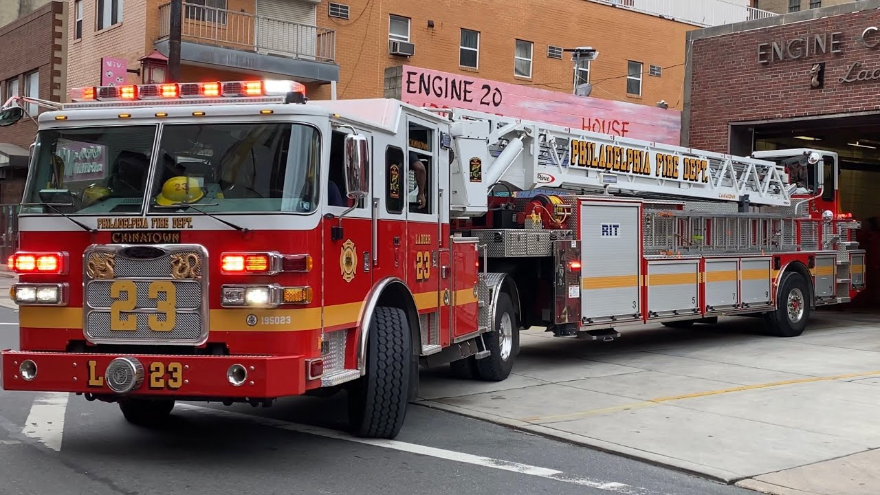 PHILADELPHIA FIRE DEPARTMENT CHINATOWN TILLER LADDER 23 RESPONDING