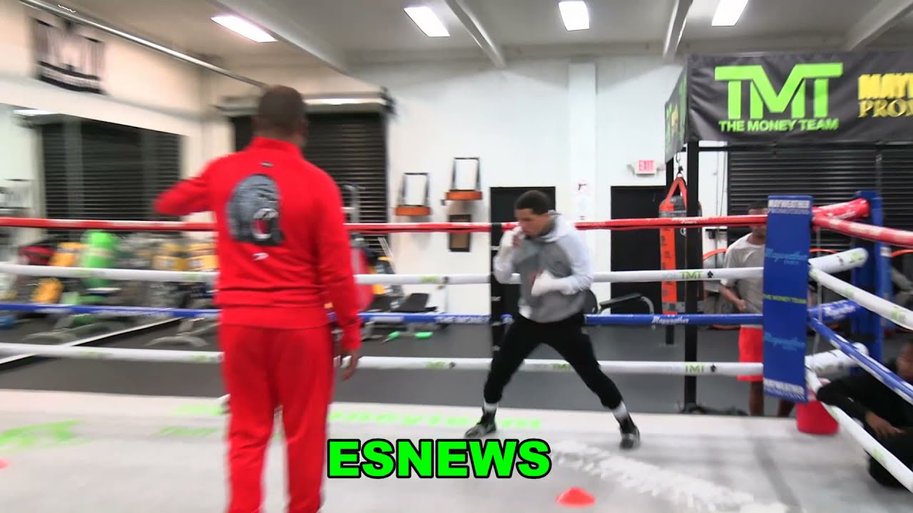 GERVONTA DAVIS footwork EsNews Boxing
