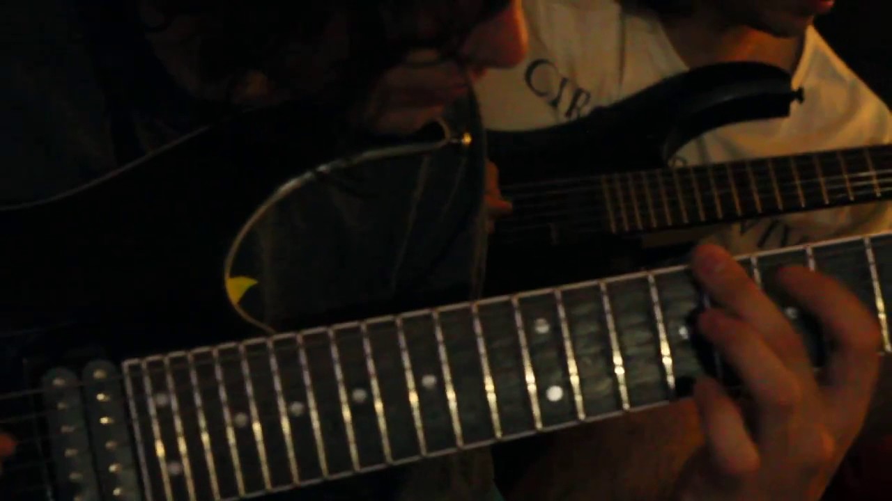 Mario & Erick playing poop riff (harmonized)