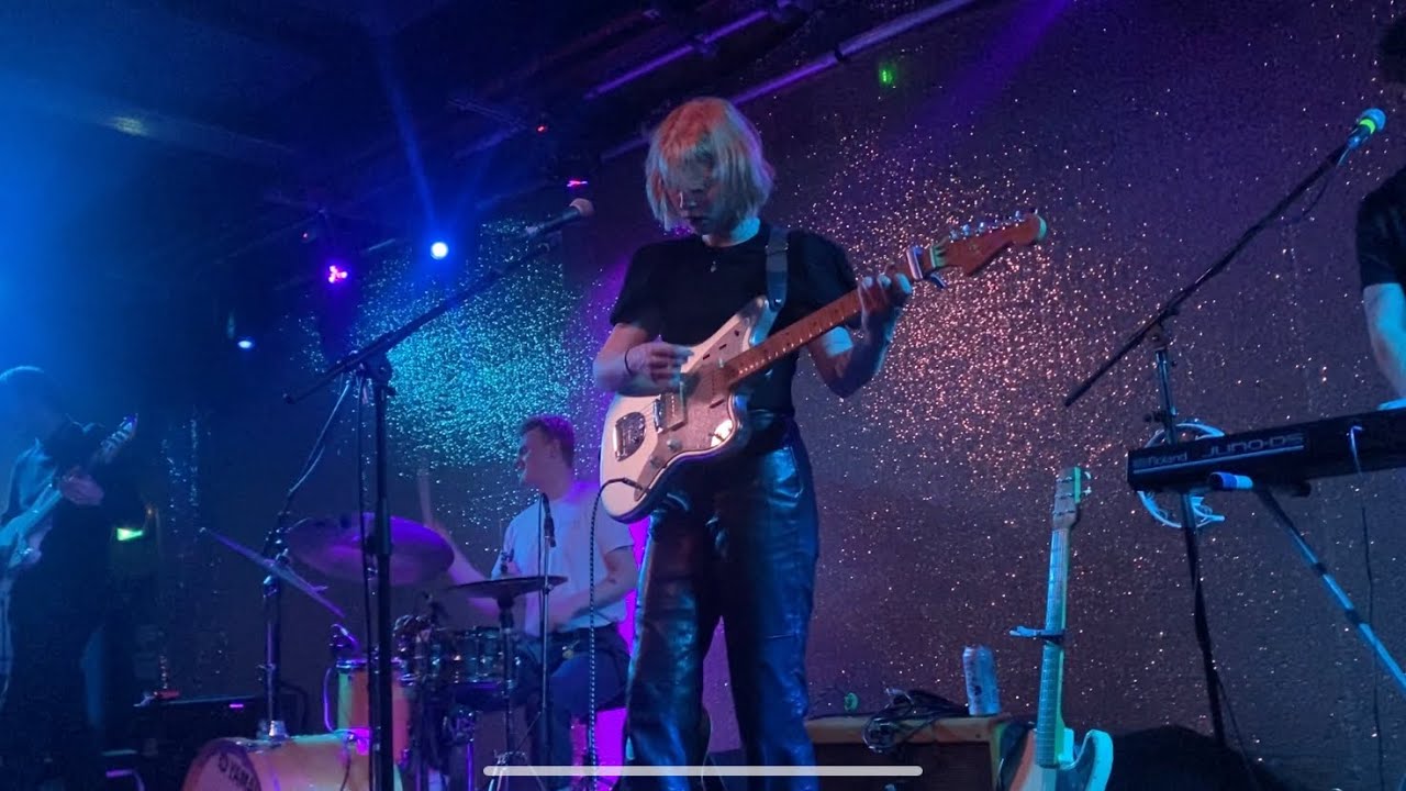 Fenne Lily - Berlin (Live @ Brudenell Social Club, Leeds)