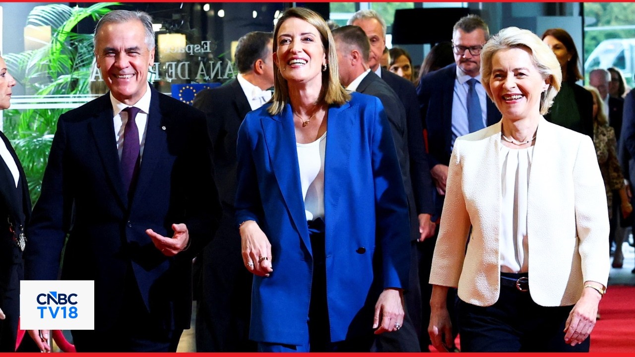WATCH: Canada's PM Mark Carney Gets Huge Welcome in European Parliament Ahead of SOTEU | N18G