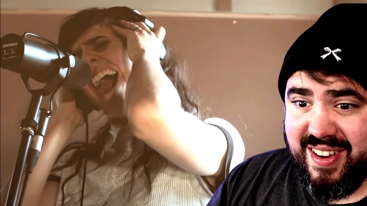 She BLOWS My Mind! Corpo-Mente 'Ort' [Live at Improve Tone Studios, 2015] | Rock Musician Reacts