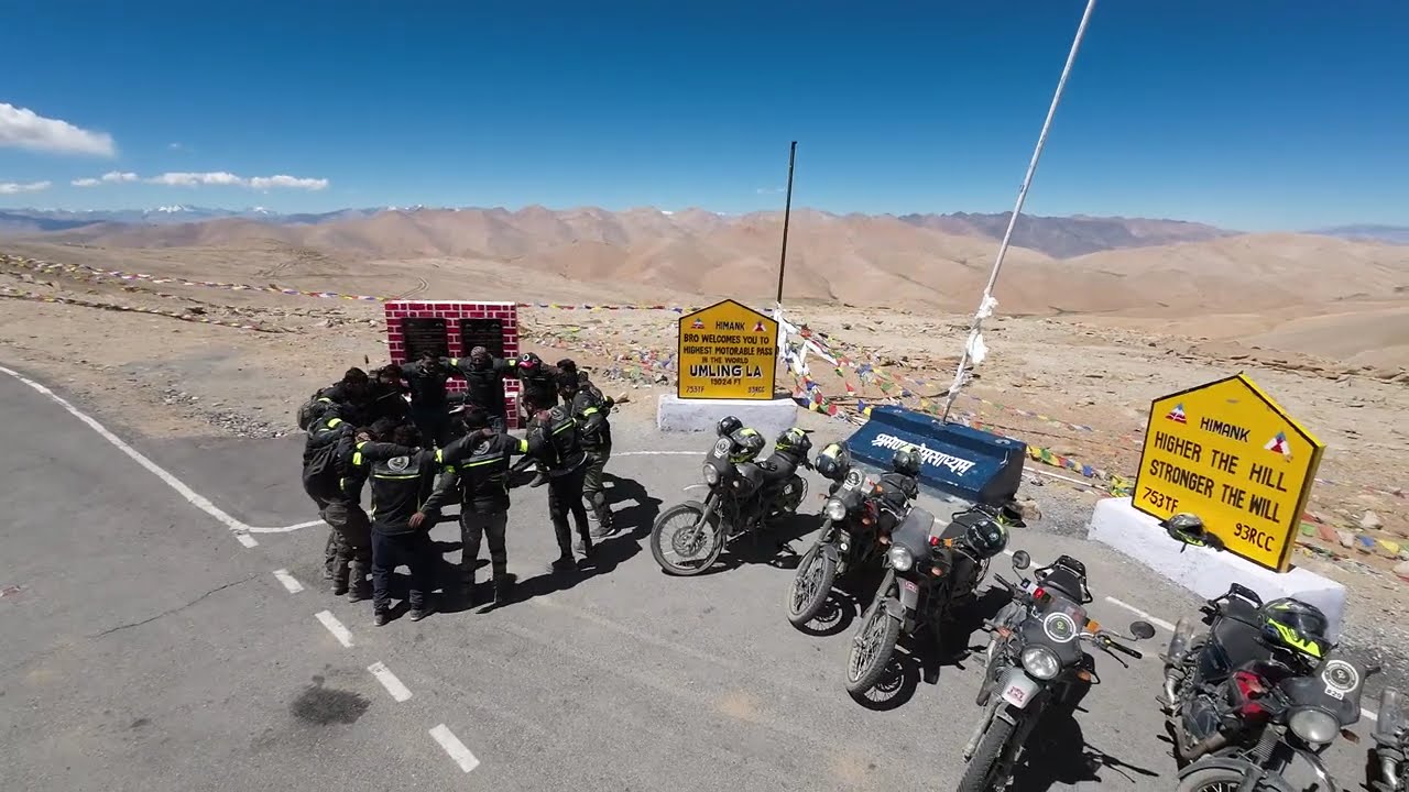 Reached Umling La Pass &ndash; 19,024 ft | Highest Motorable Road in the World🏍️