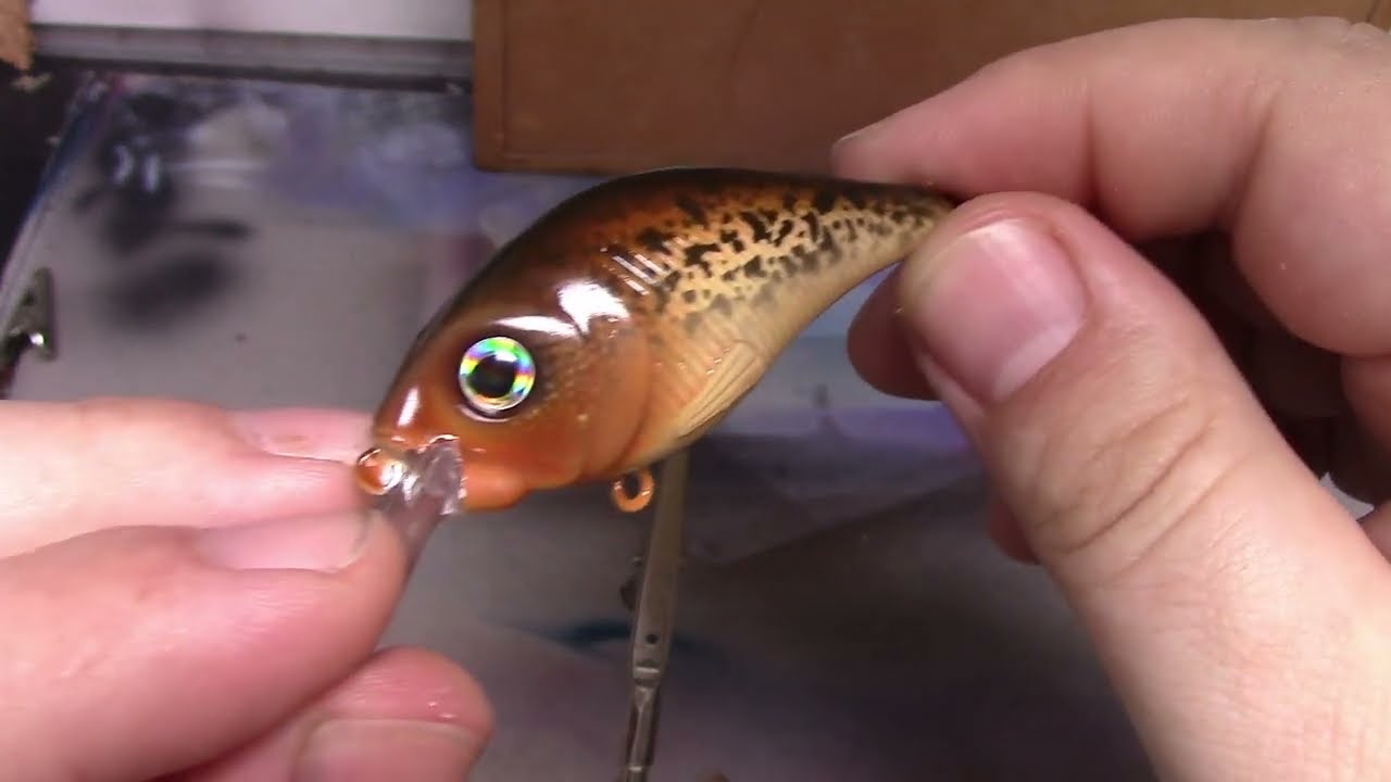 Anarchy Models - Lure painting with stencils (1)
