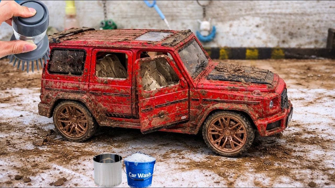 The surreal Cleaning Process of a 1:24 Bugatti After an Extreme Off-Roading