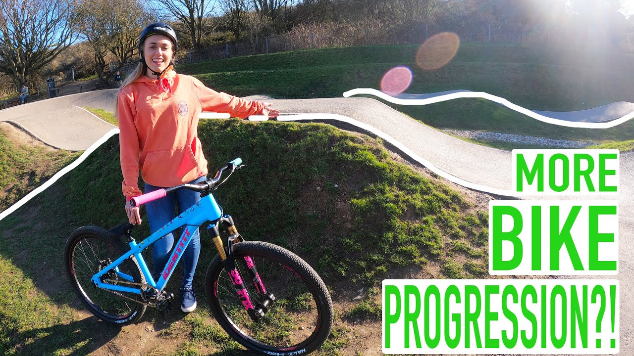 PROGRESSING EVEN MORE ON THE BIKE AT THIS INSANE PUMP TRACK!