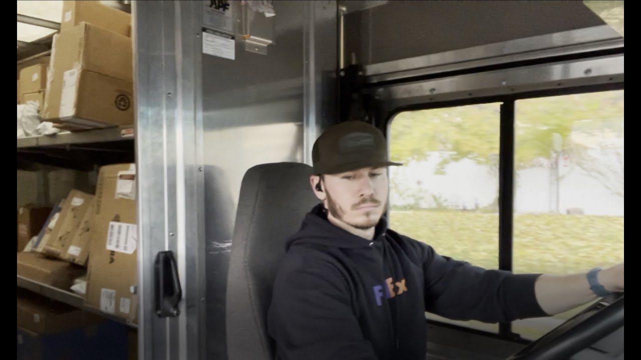 Как сотрудник FedEx делает 30 остановок в час (или больше)
