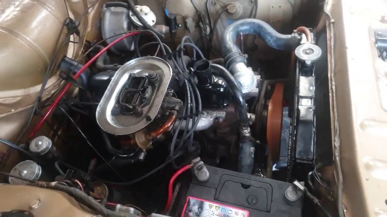 Ford Cortina Mk2 1600E 1970 First Start after 30yrs now Engine fully serviced
