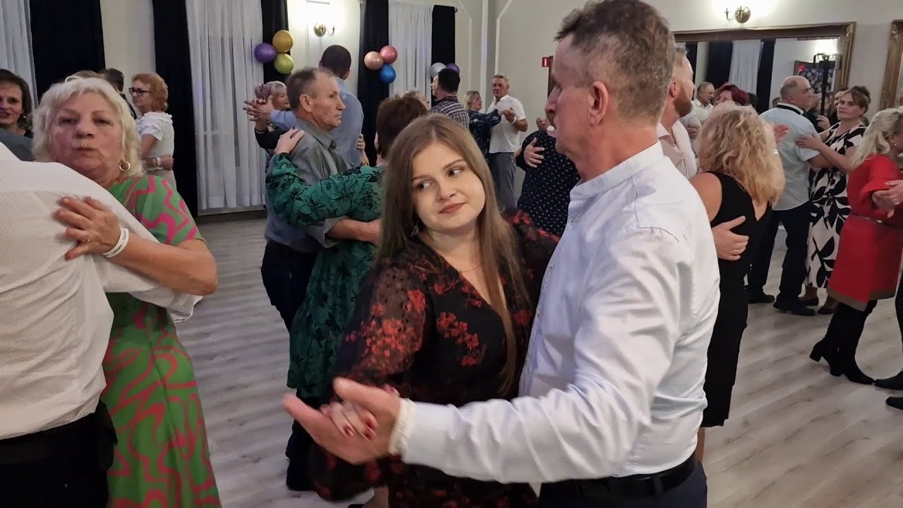 A jak przyjechał z tatą się witał, mamie się kłaniał, o mnie się pytał. PIĘKNY TANIEC!