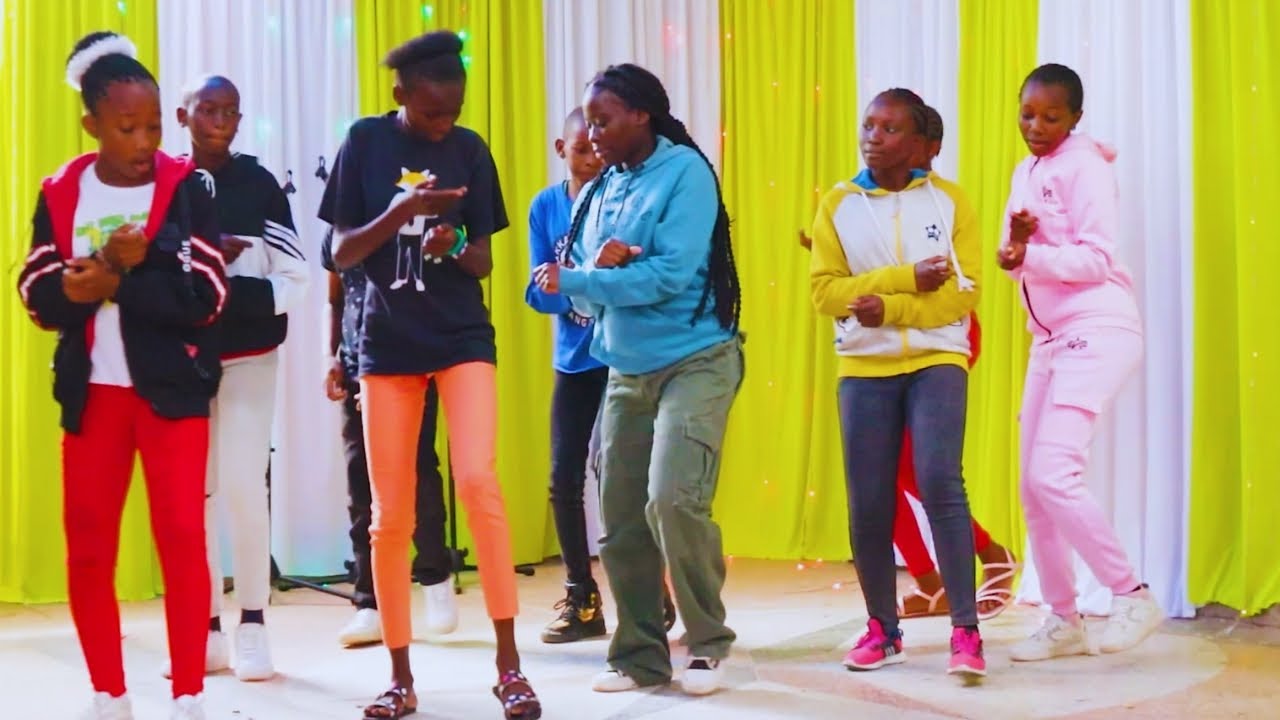 Moses Bliss - You Are Great [Official Dance Video] x Festizie, Neeja, Chizie, Son Music & Ajay Asika