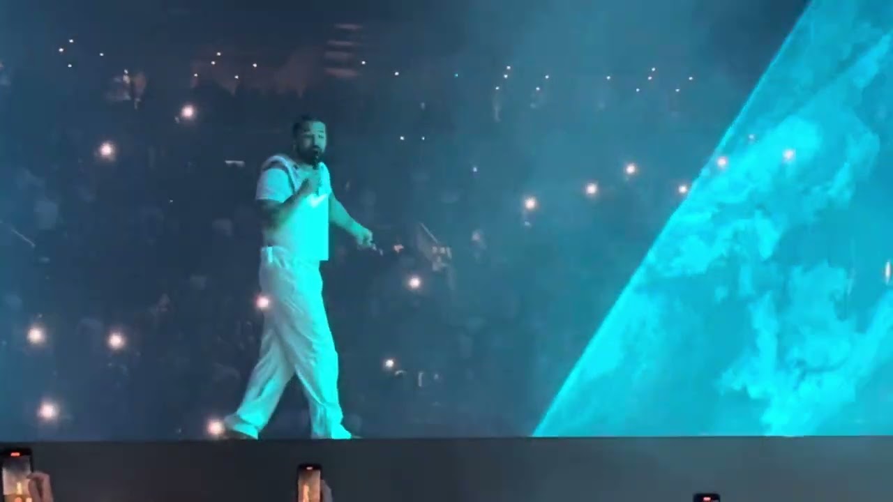 “Massive”- Drake Concert Toronto