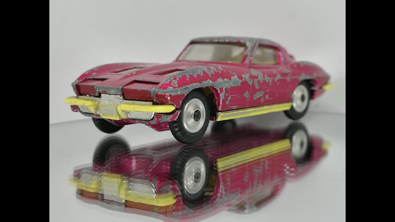 Restoration of a Corgi Chevrolet Corvette Stingray