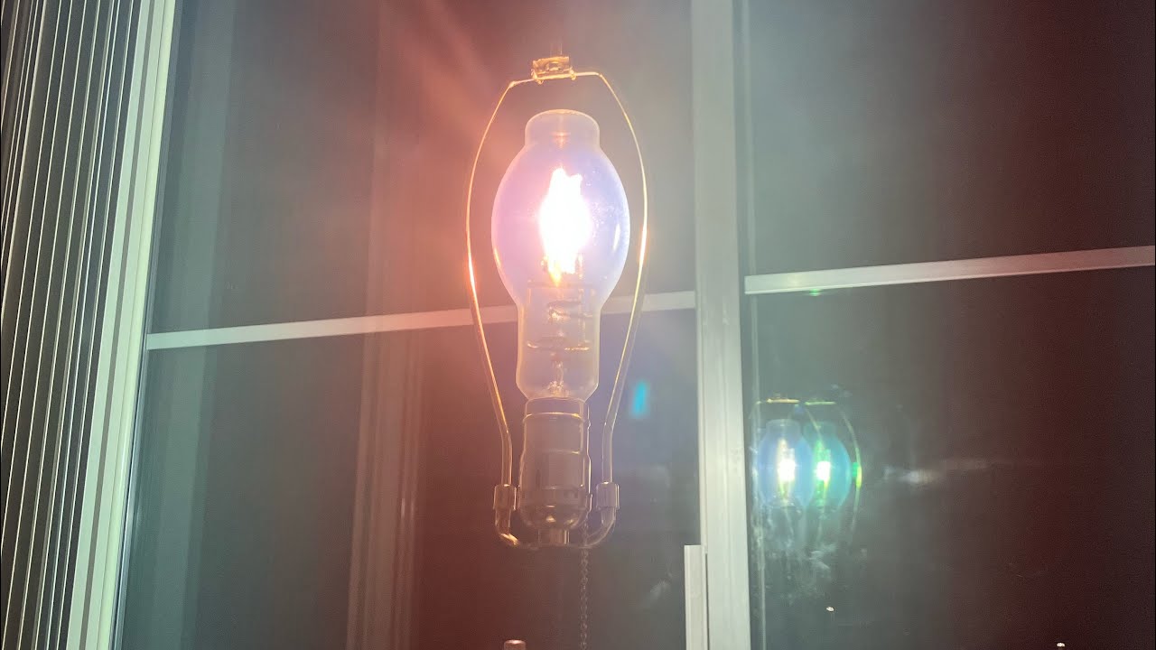 Iwasaki M100LSH/BDP metal halide retrofit lamp for mercury vapor ballasts