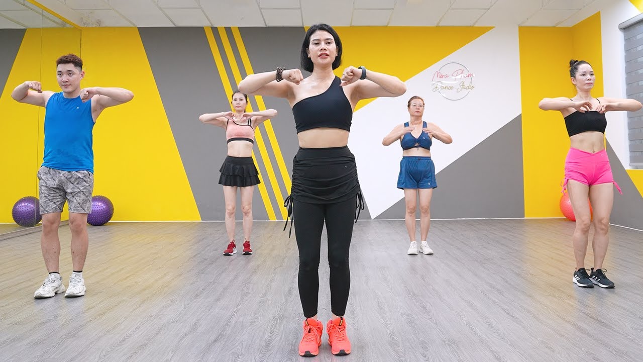 Лучшие упражнения стоя для маленькой талии и плоского живота