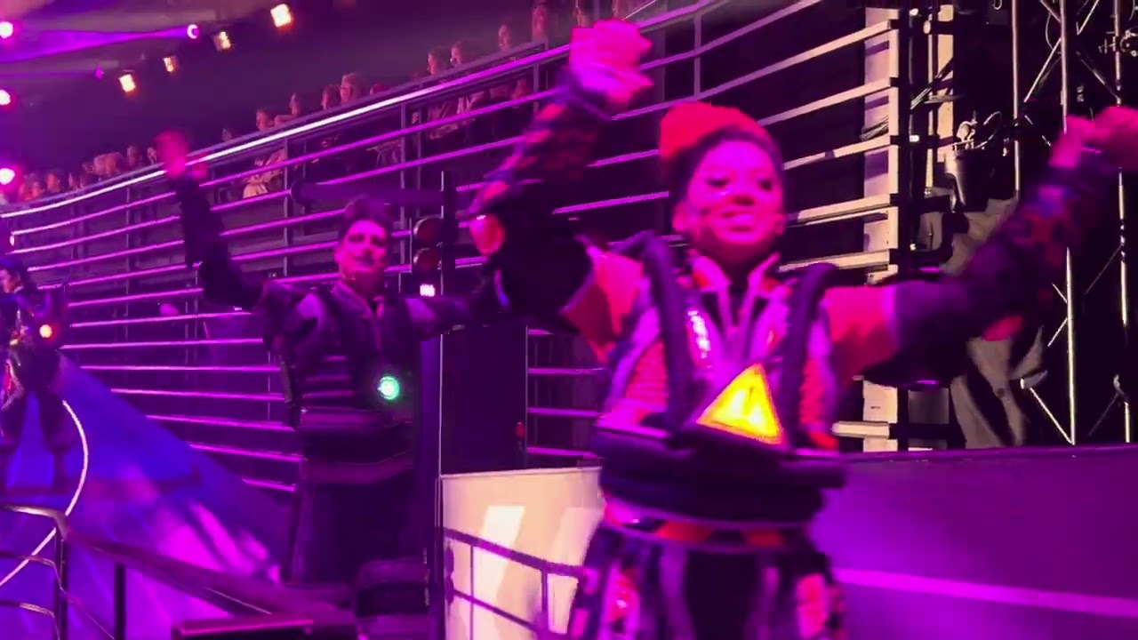 Starlight express. London cast. Finale and bows. Sunday 25th January 2026 