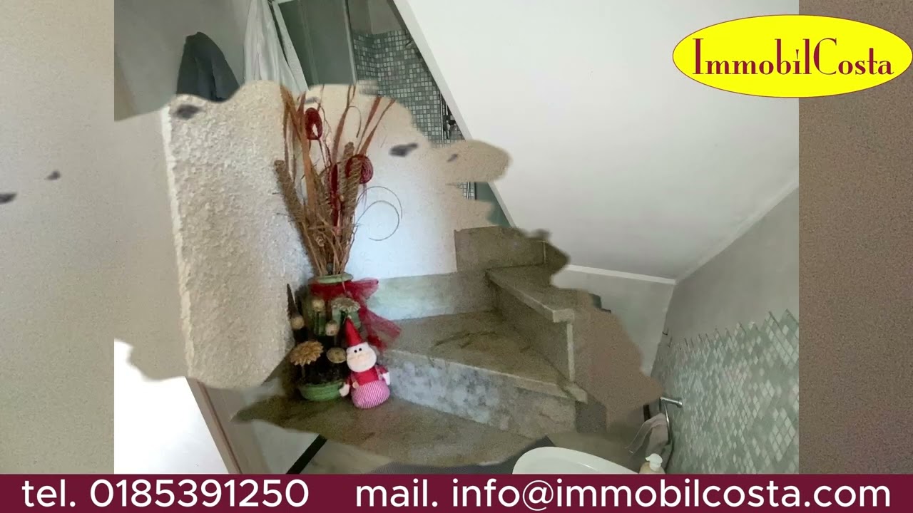 Cicagna Casa Indipendente su 2 livelli, 2 box , ampio giardino, terrazzo e terreno 295.000€