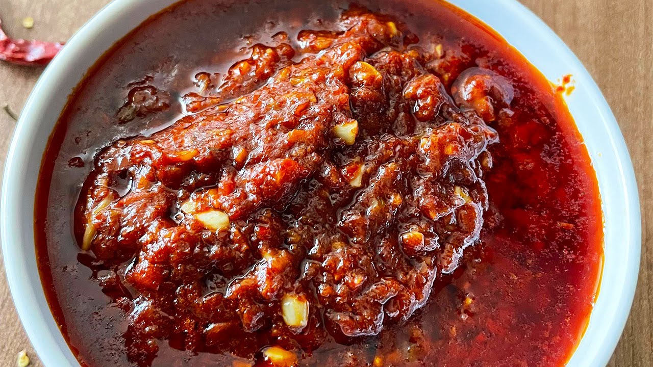 Schezwan chutney recipe | schezwan chatni kaise banaen शेजवान चटनी | schezwan sauce ki recipe