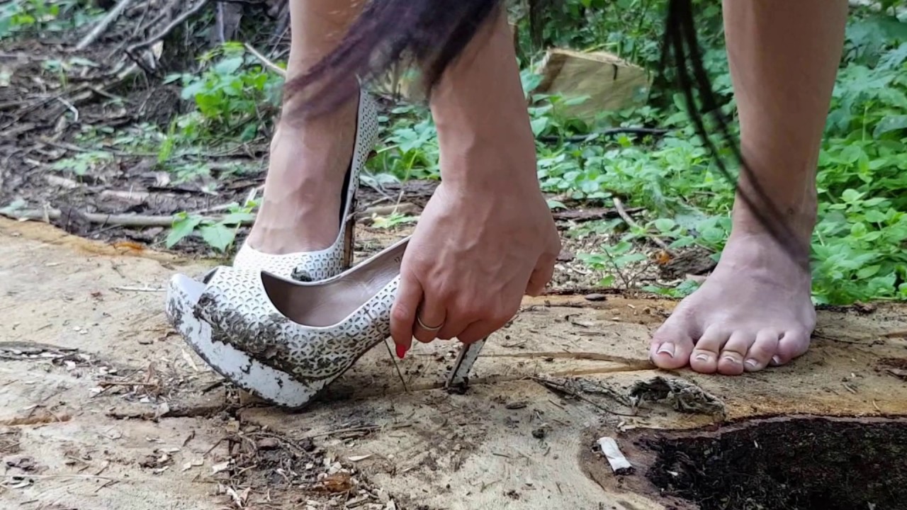 Expensive high heels in the forest, wet and muddy high heels, high heels abuse in mud (# 089)