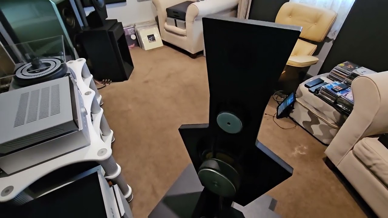 LINKWITZ LX521, OAD ULTRAFIDELITY AMP'S AND PADMA PREAMP, HOLO AUDIO MAY KTE DAC !!!!!!