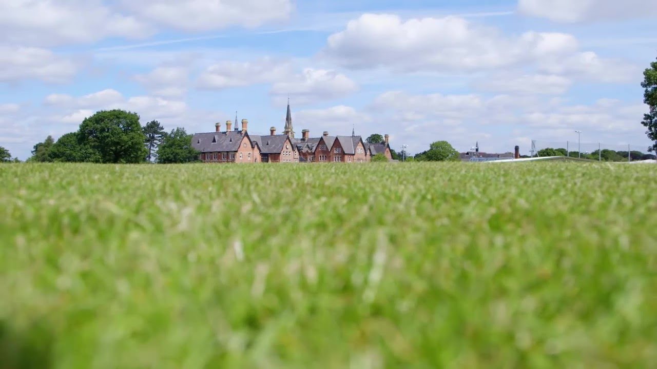 Cheadle Hulme School in 3 minutes
