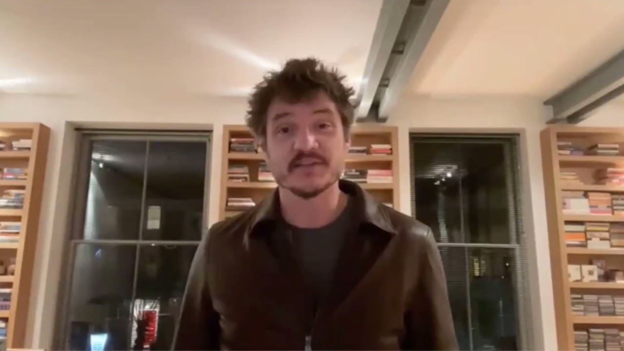 Pedro Pascal Presents Field Team 6 Award to Katie Porter