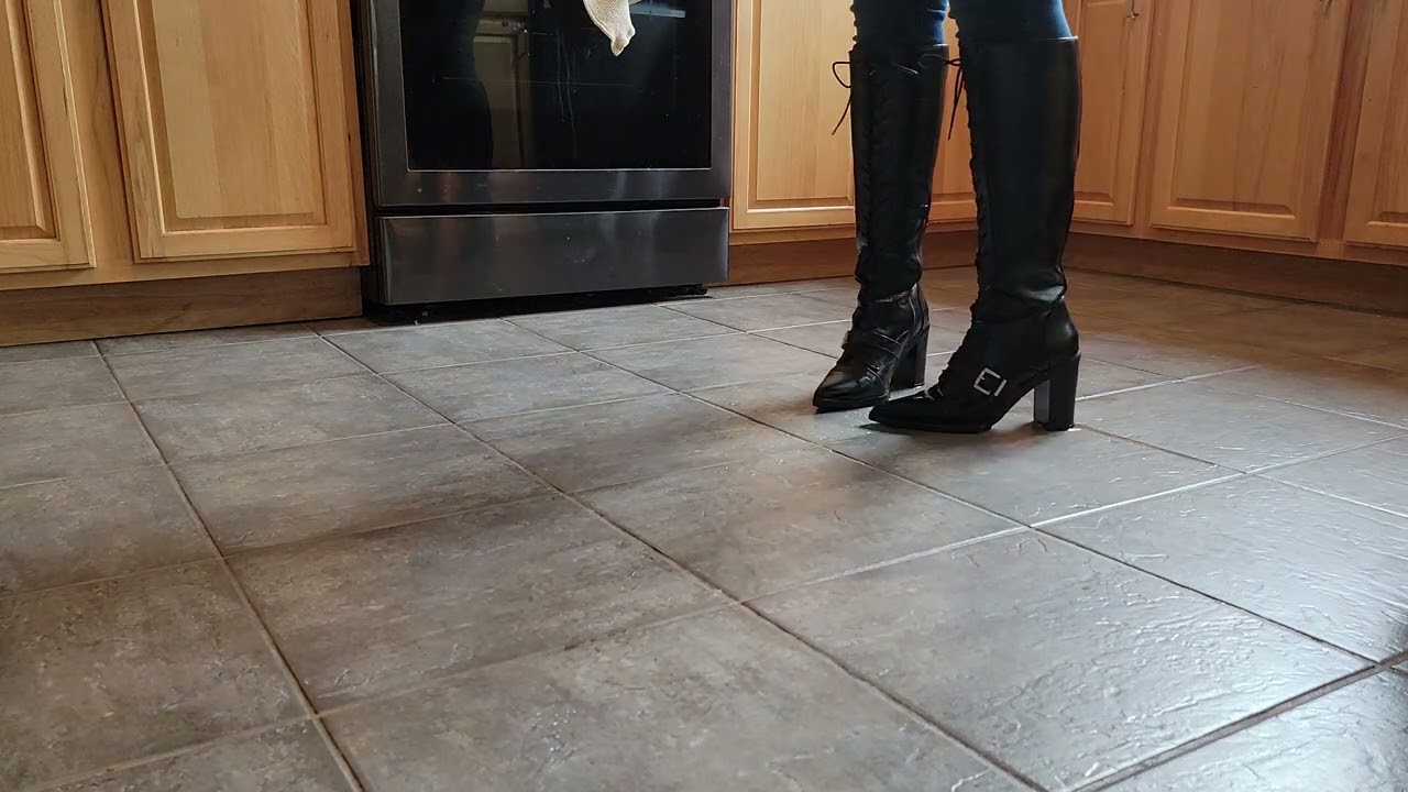 Slipping Indoors: Episode 7 - Chunky heeled boots vs. vegetable oil.
