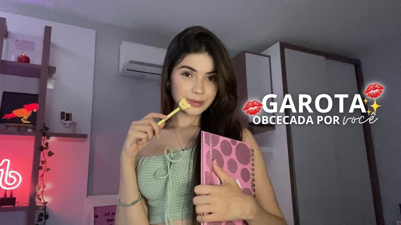 POV: ELA SENTA ATRÁS DE VOCÊ… E ESTÁ SECRETAMENTE OBCECADA | ASMR