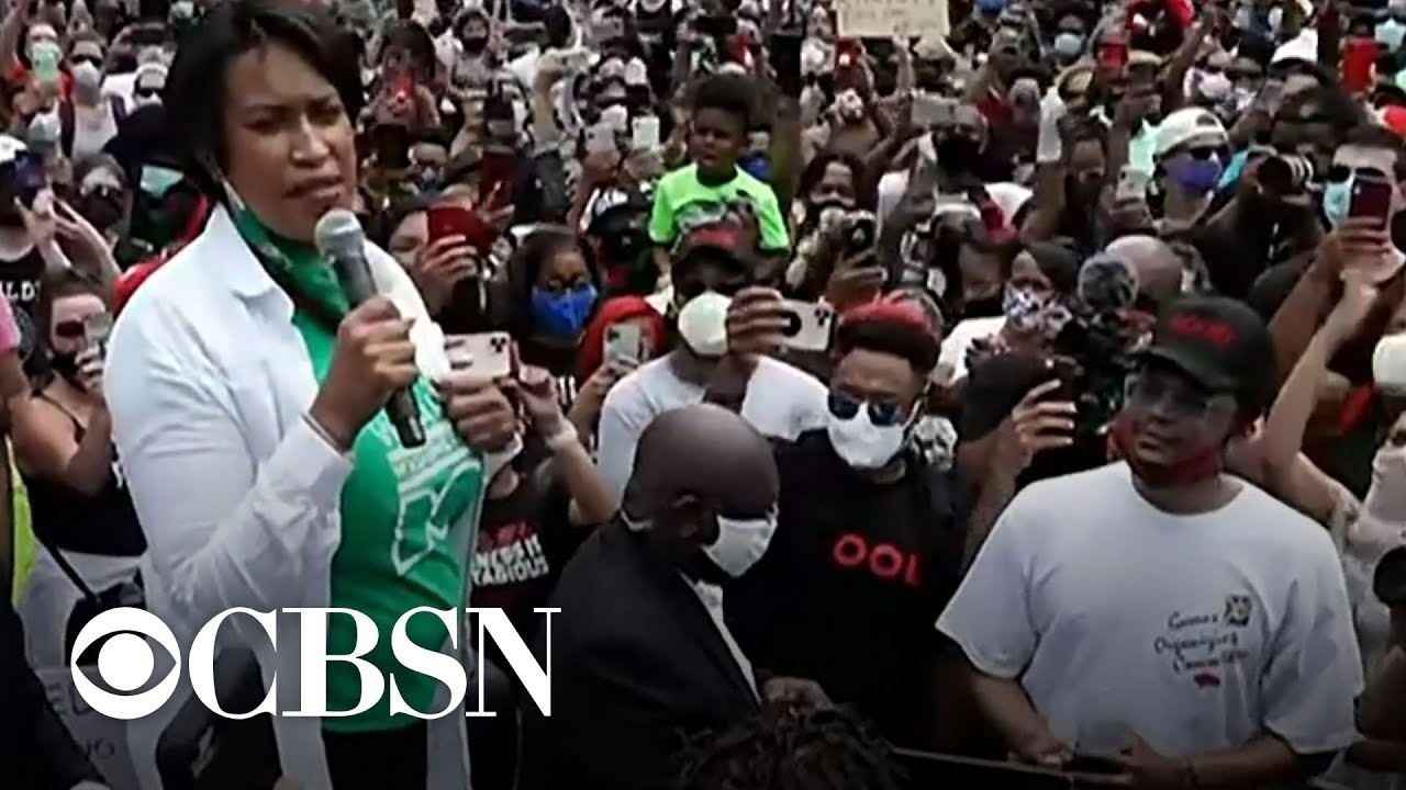 D.C. mayor says "we pushed the army away from our city"