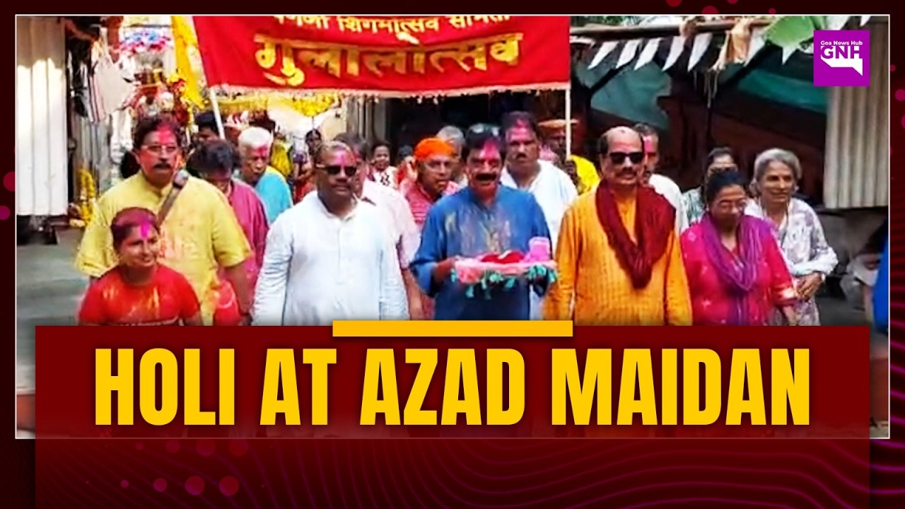 Holi celebration at Azad Maidan