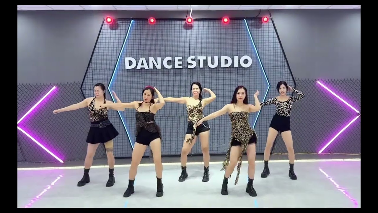 Thiệp Hồng Sai Tên - Remix | Zumba | Dance | Nhạc Hot Tiktok 2025 | Choreo by Đình Đăng
