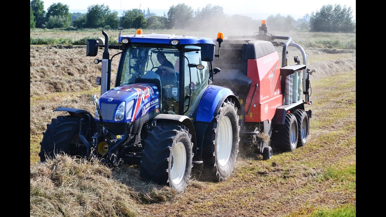Round Baling Hay 2013