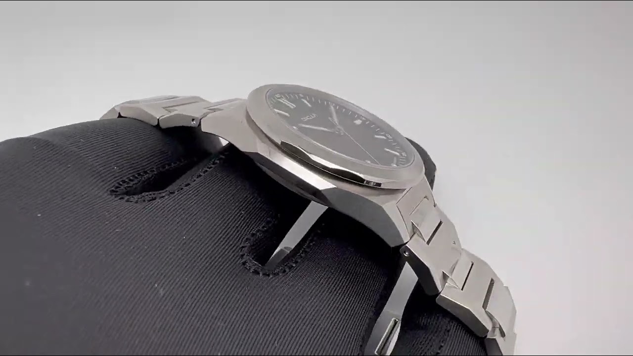 A First Look at Circula Facet