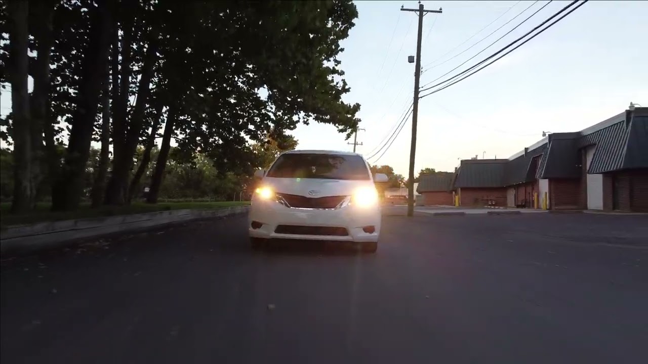 2016 Toyota Sienna