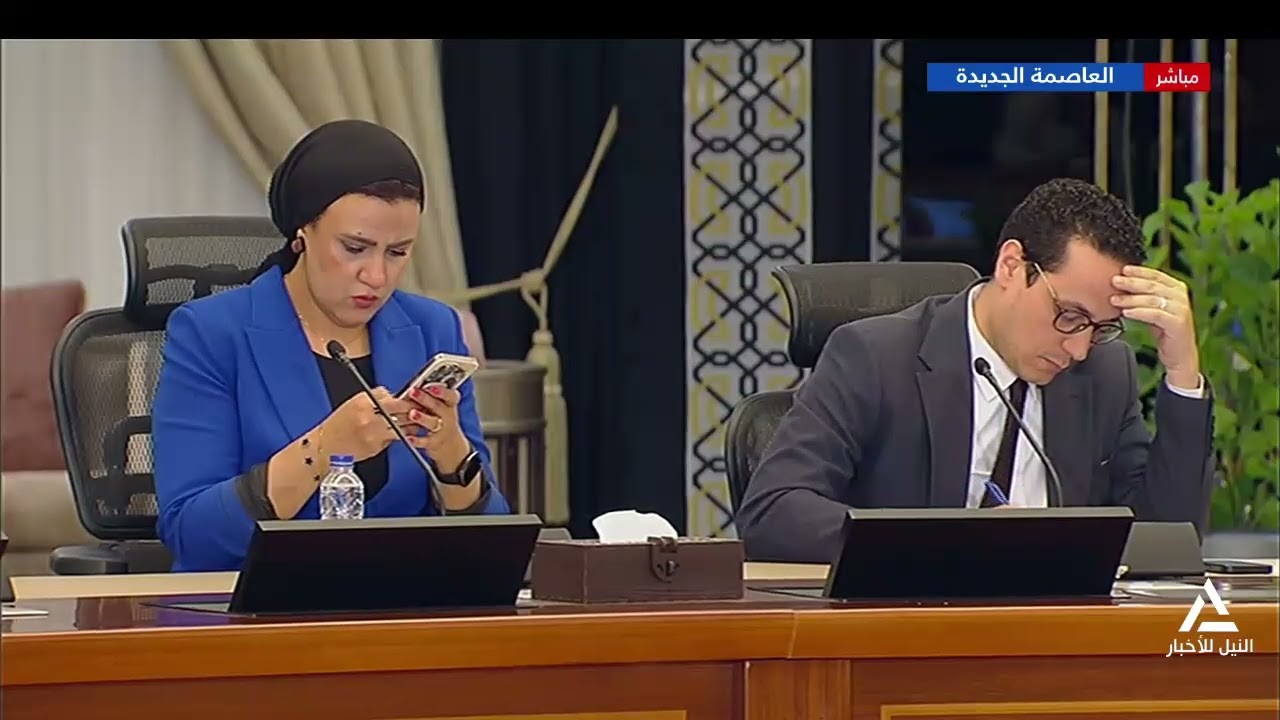 رئيس الوزراء يعقد المؤتمر الصحفى الأسبوعى عقب اجتماع الحكومة بتشكيلها الجديد