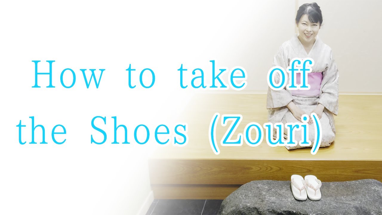 How to take off your shoes(Zouri). when you go into traditional Japanese room.