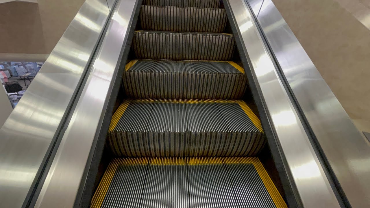Montgomery Escalators at Dillard’s Kenwood Towne Centre - Cincinnati, OH