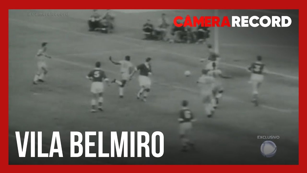 Na Vila Belmiro, em Santos (SP), Pelé dá início à carreira como Rei do Futebol