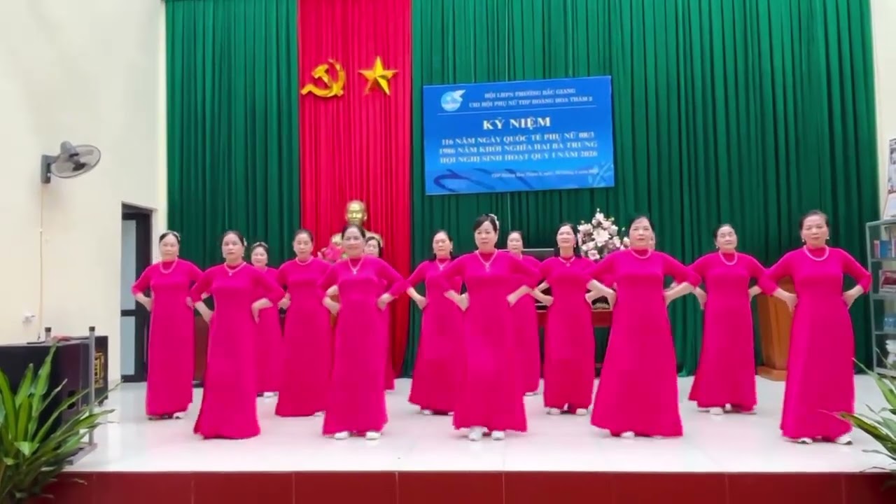 Hoàng Hoa thám 2 phường Hoàng Văn thụ múa bài khách đến chơi nhà