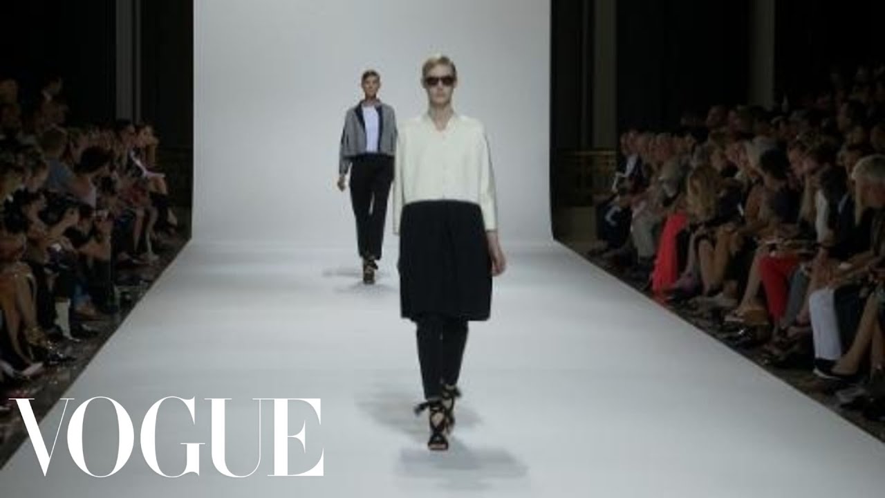 Fashion Show - Dries Van Noten: Spring 2012 Ready-to-Wear