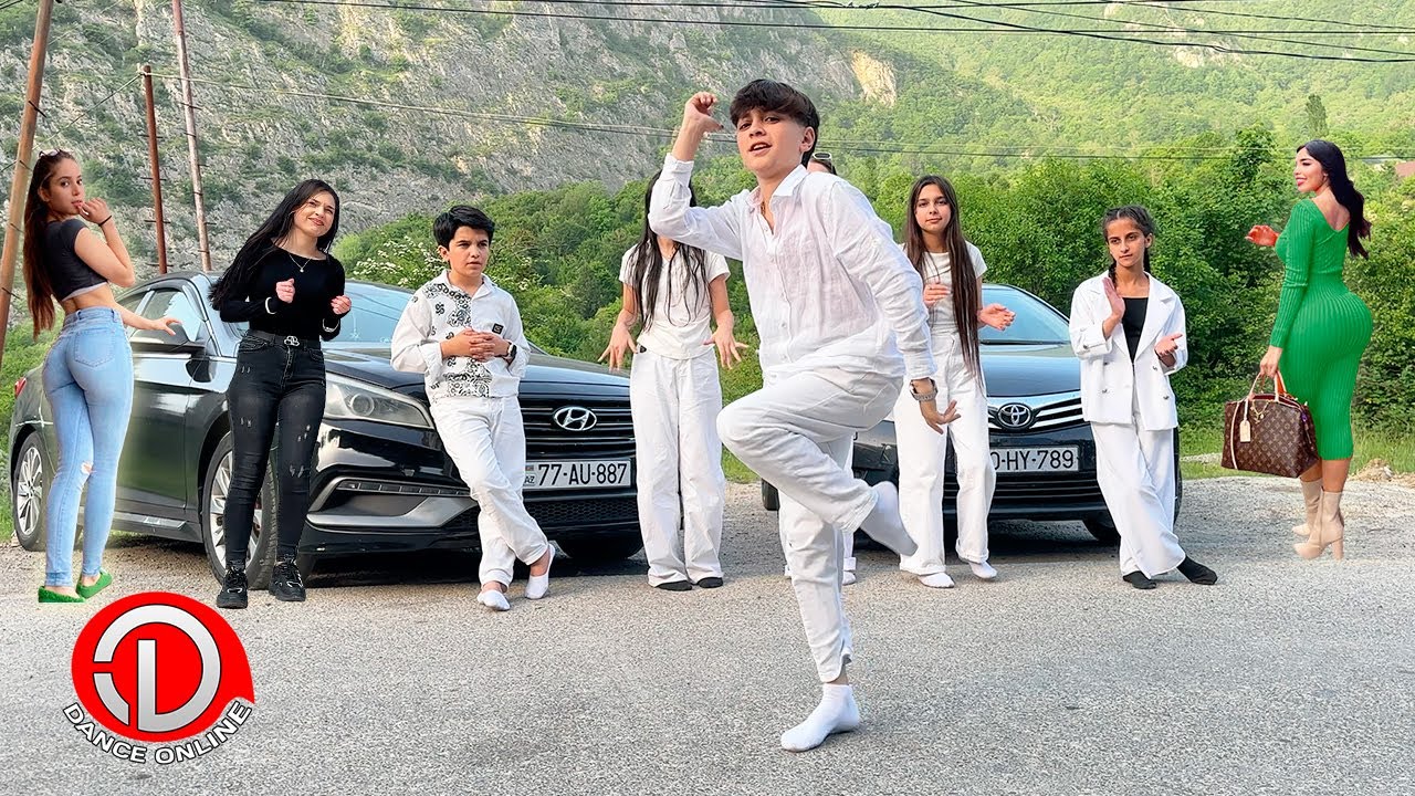 Hamının Axtardığı Mahnı Yeniden TREND Oldu 😍 Hamı bu telebelerden danısır