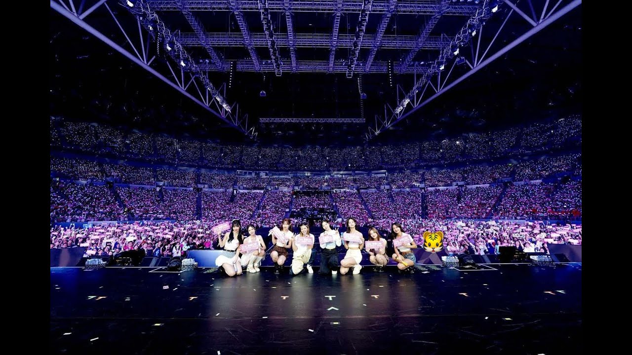 TWICE READY TO BE FULL CONCERT - Bulacan, Philippine Arena (DAY 1 FAN CAM)