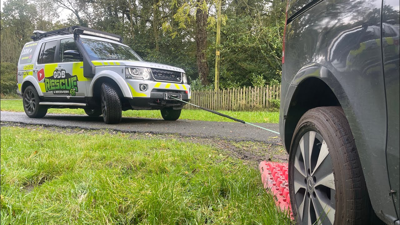 MIX UP MASH UP - RECOVERY ACTION & MOBILE TYRE JOBS!