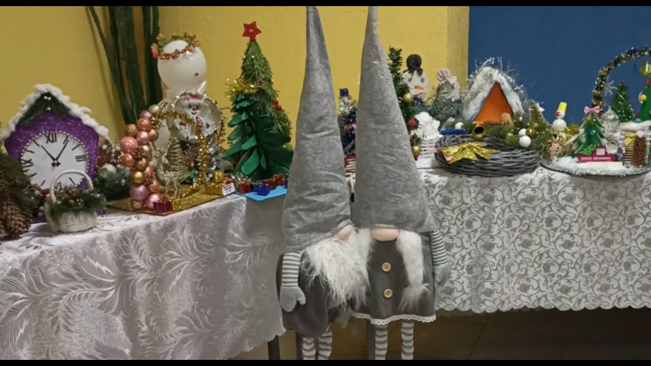 Новорічні поробки у Чутівській школі, виставка